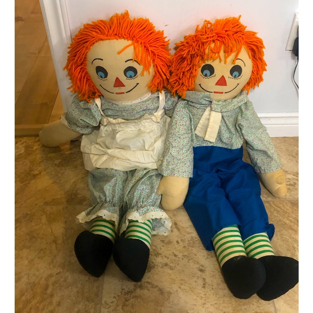 Vintage Raggedy Ann and Raggedy Andy Dolls